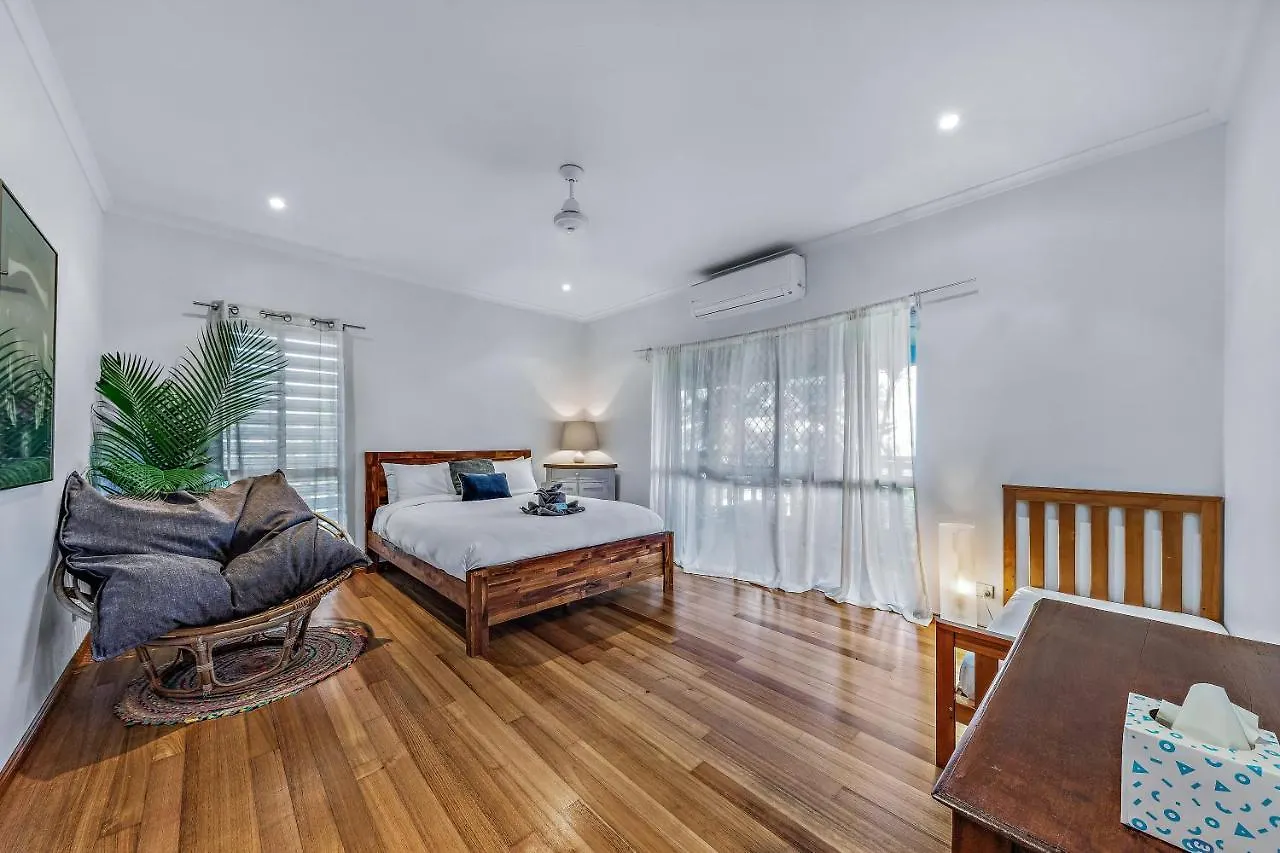 Family Resort In Great Location! Airlie Beach Australia