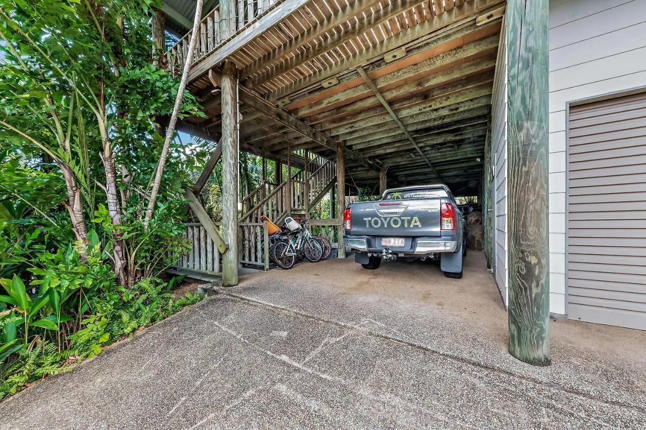 Family Resort In Great Location! Airlie Beach Holiday home