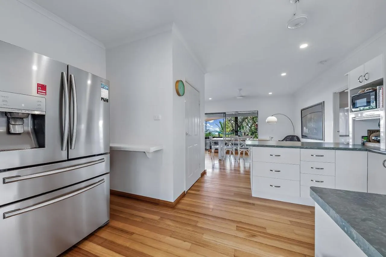 Holiday home Family Resort In Great Location! Airlie Beach Australia