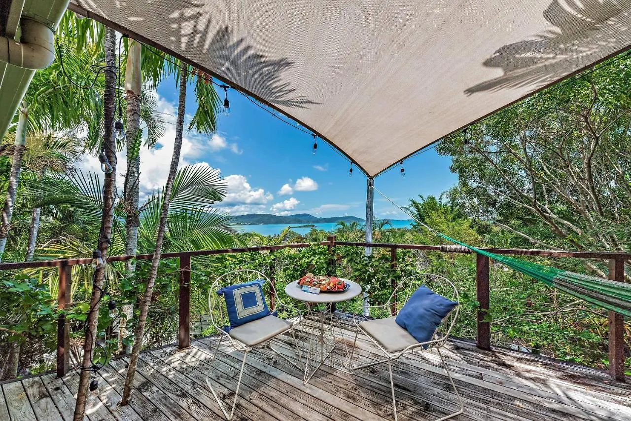 Family Resort In Great Location! Airlie Beach Holiday home